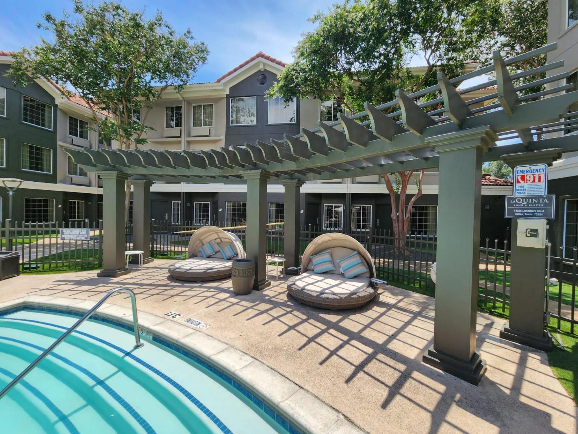 La Quinta By Wyndham Dallas - Addison Galleria Exterior foto
